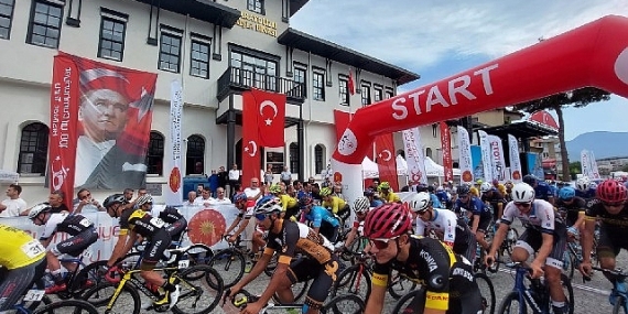 100. Yıl Cumhuriyet Bisiklet Turu 2. Etabı Amasya-Havza Sona Erdi