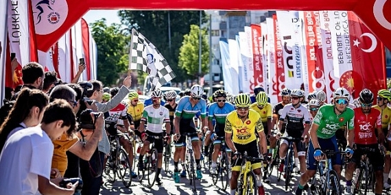 100. Yıl Cumhuriyet Bisiklet Turu Tüm Görkemleriyle Sona Erdi