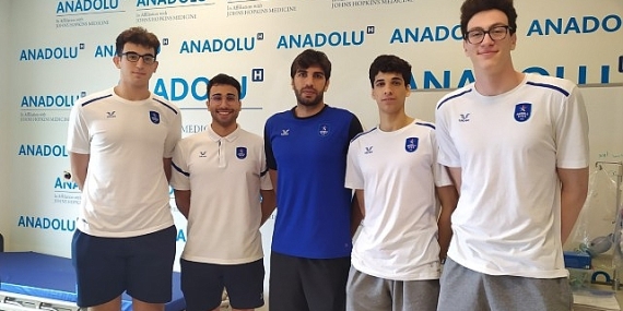 Anadolu Efesli oyuncular sağlık kontrolünden geçti