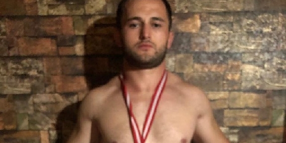 Büyükşehir'in Güreşçileri Kavaklıdere Beşpınar'da Güreşti