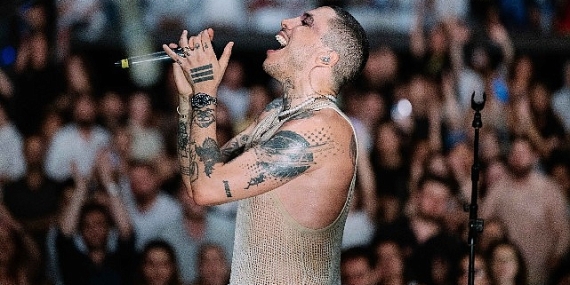 Can Bonomo'dan coşku ve enerji dolu konser