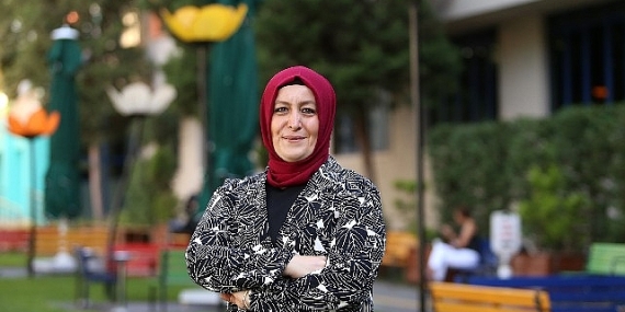 Dr. Öğr. Üyesi Fatma Turan: “Sağlıklı ilişkiler, yalnızlık duygusuyla baş edebilmek için önemli"