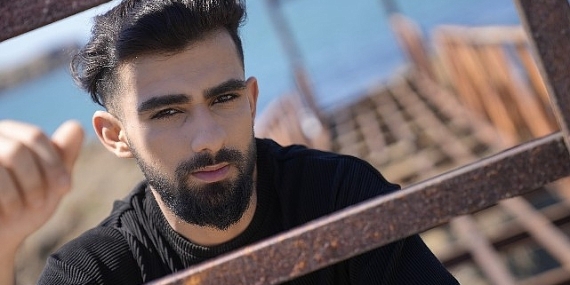 Hünkar Göksu Yaza Damga Vuran 'Manitayla Tango' ile Geri Döndü!