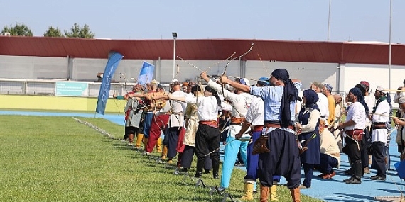 Kocaeli, Geleneksel Türk Okçuluğu'na ev sahipliği yaptı