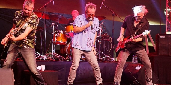 Küçükçekmece'de 30 Ağustos Zafer Bayramı Feridun Düzağaç konseriyle coşkuyla kutlandı