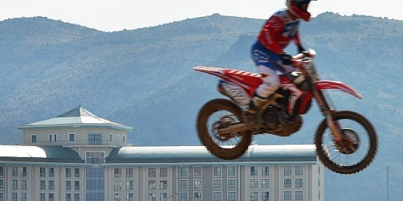 Motosiklet Tutkunları Afyomkatahisar'da Buluşuyor