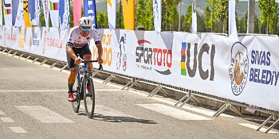 Tour Of Yiğido'nun İlk Etapta Kazananı Beykoz Belediyesi Spor Kulübü'nden Maximilian Stedman Oldu