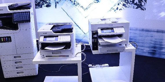 Akıllı Sınıf ve Ofislere Özel Dokunmatik Projeksiyon