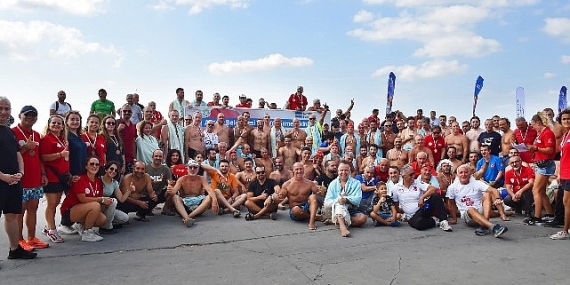 Cumhuriyetin 100. Yılında 1923 Metre Kulaç