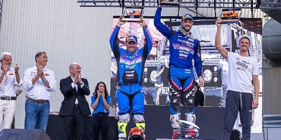 Soyer TransAnatolia Rally Raid ödül törenine katıldı