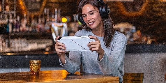 Western Digital Oyunculara Yeni Yüksek Performanslı Mobil Oyun NVMe SSD'si ile En Sevdikleri Avuç İçi Oyun Cihazları için Daha Fazla Kapasite Sağlıyor