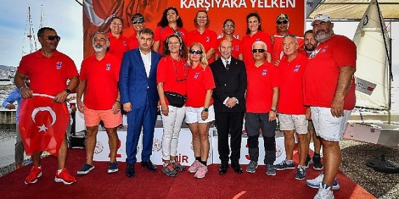 100. Yıl Optimist Yarışlarının şampiyonlarına ödüllerini Başkan Soyer verdi