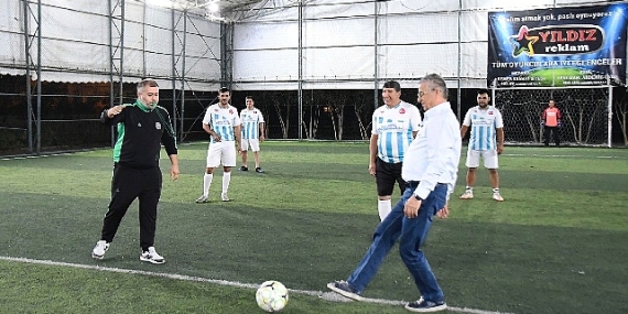 29 Ekim 100. Yıl Futbol Turnuvası Başladı
