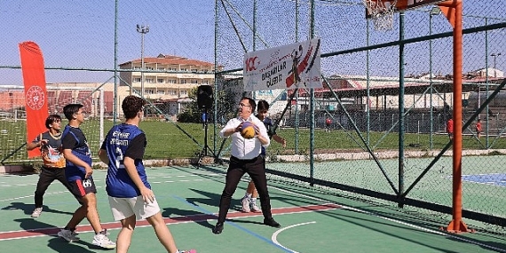 29 Ekim Cumhuriyet Kupası Sokak Basketbol Turnuvası başladı