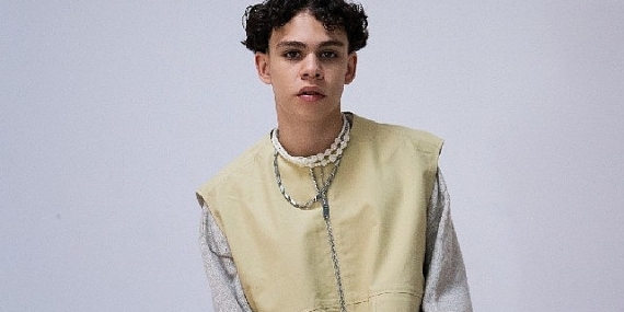 Alper Erözer'in Yeni Şarkısı “Yalan Hikaye” Dinleyicilerle Buluştu!