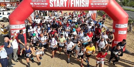 Antalya Büyükşehir'den 100. Yıl Cumhuriyet koşusu