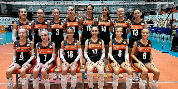 Eczacıbaşı Spor Kulübü Altyapı Takımları Yoluna Kayıpsız Devam Ediyor