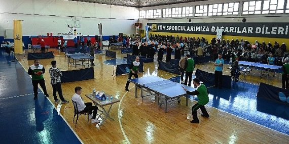 Konya Büyükşehir “Dünya Ruh Sağlığı Günü" Dolayısıyla Masa Tenisi Turnuvası Düzenledi