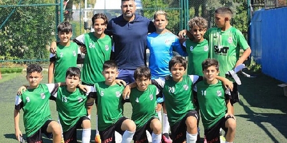 Narlıdere'nin Minikleri Lige 3'te 3'le Başladı