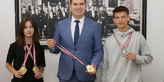 Tayfun Canlı: Türkiye Şampiyonu Edremit Belediyesi'nden!