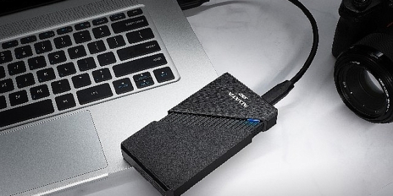 ADATA'nın Geleceğin Yeni USB4 Taşınabilir SSD'si: SE920