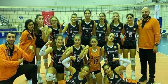 Eczacıbaşı 2. Lig Voleybol Takımı Deplasmanda Kazandı