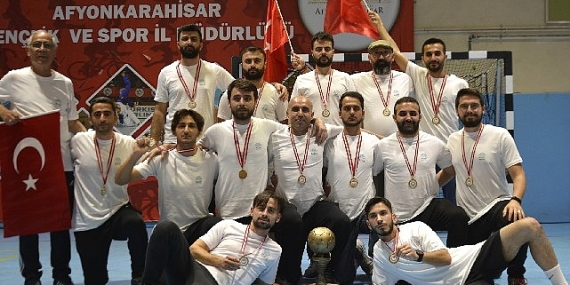 Futsal turnuvasının şampiyonu Nilüfer Belediyesi GESK