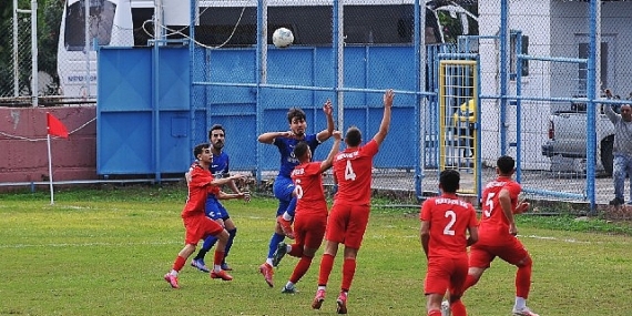 Kemer Belediyespor dolu dizgin