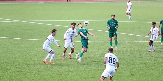 Lider Aliağa Evinde 2 Golle Kazandı