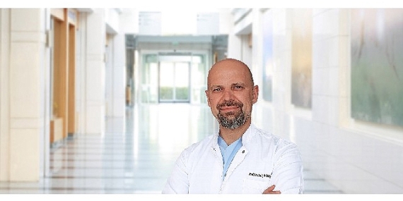 Sinir sıkışması bardak tutmaya bile engel 