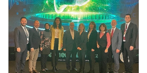 Dünyaca Ünlü Hepatit Uzmanları VHSD'nin Düzenlediği   &apos;B-Connected in Istanbul' Toplantısında Buluştu