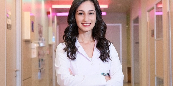 Yılbaşı gecesi eğlenirken sağlıklı beslenmeyi de ihmal etmeyin!