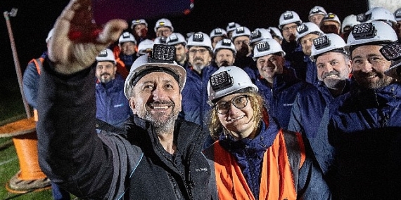 “Memleketin bir şehrini değil her şehrini fiber ağlarla örüyoruz"