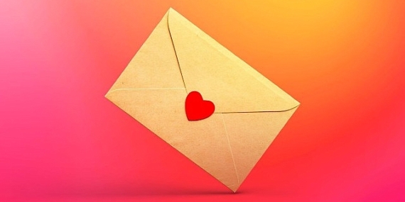 Çevrimiçi flört edenlerin yaklaşık dörtte biri dijital takibe maruz kalıyor