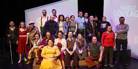 Erişilebilir Tiyatro, Türk Telekom ve Devlet Tiyatroları Genel Müdürlüğü iş birliğiyle AKM'de devam ediyor