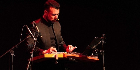 Kanun virtüözü Ahmet Baran'dan Gaziemir'de muhteşem konser