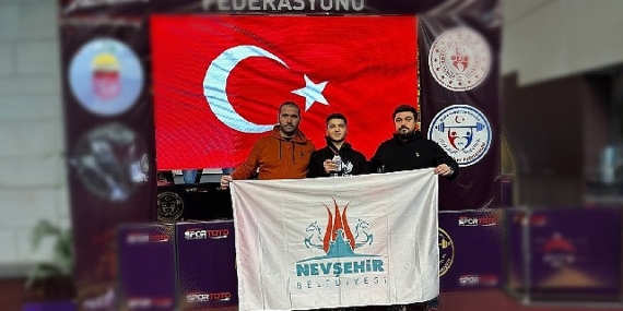 Nevşehir Belediyesi Gençlik ve Spor Kulübü Halter Takımı sporcularından İsmail Yetiş, Türkiye ikincisi oldu