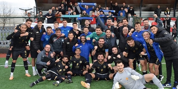 Nilüfer Balıkesir'den 3 puanla döndü