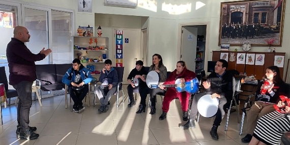 Ritmimiz de Keyfimiz de Yerinde