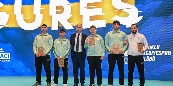 Selçuklu Belediyespor Kulübü sporcuları ve antrenörleri için “Selçuklu'nun Şampiyonları Ödül Töreni" gerçekleştirildi