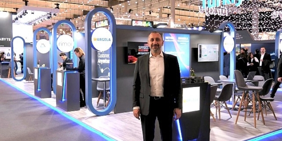 “Ülkemizi yeni nesil teknolojilerde dünyaya yön veren bir konuma getiriyoruz"