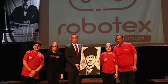 Yenişehir Belediyesi 8 ilden 500 öğrenciyi robot yarışmasında buluşturdu