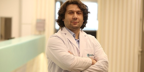 Alkol bağımlılığı iradesizlik değil, önemli bir beyin hastalığı! Aralıklarla alkol tüketen de alkol bağımlısı olabilir!