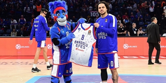 Anadolu Efes Spor Kulübü, 8 Mart Dünya Kadınlar Günü kapsamında Yanındayız Derneği iş birliğiyle önemli bir çalışmaya imza attı