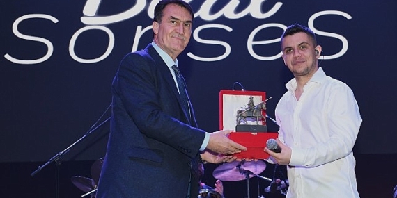 Bursa'nın yeni meydanında tanıtım etkinleri Bilal Sonses konseri ile devam etti