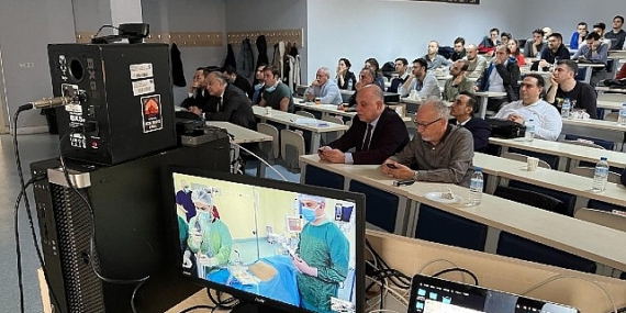 EÜ Tıp Fakültesinde “Fıtık Cerrahi Günleri-Canlı Cerrahi Kursu" düzenlendi