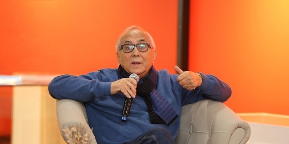 Küçükçekmece Belediyesi, &apos;İmzalı Kitaplar Müzesi Söyleşileri'nde çağdaş Türk şiirinin çınarı, Yazar, Çevirmen ve Akademisyen Ataol Behramoğlu'nu ağırladı