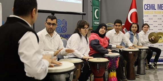 Özel çocuklarımızdan Yeşilay'a engelsiz nağmeler