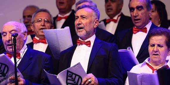 Türk Halk Müziği Korosu'ndan Müzik Ziyafeti