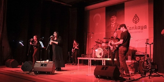 Vega Eşitlik ve Farkındalık İçin Söyledi